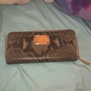 Michael Kors zip around wallet